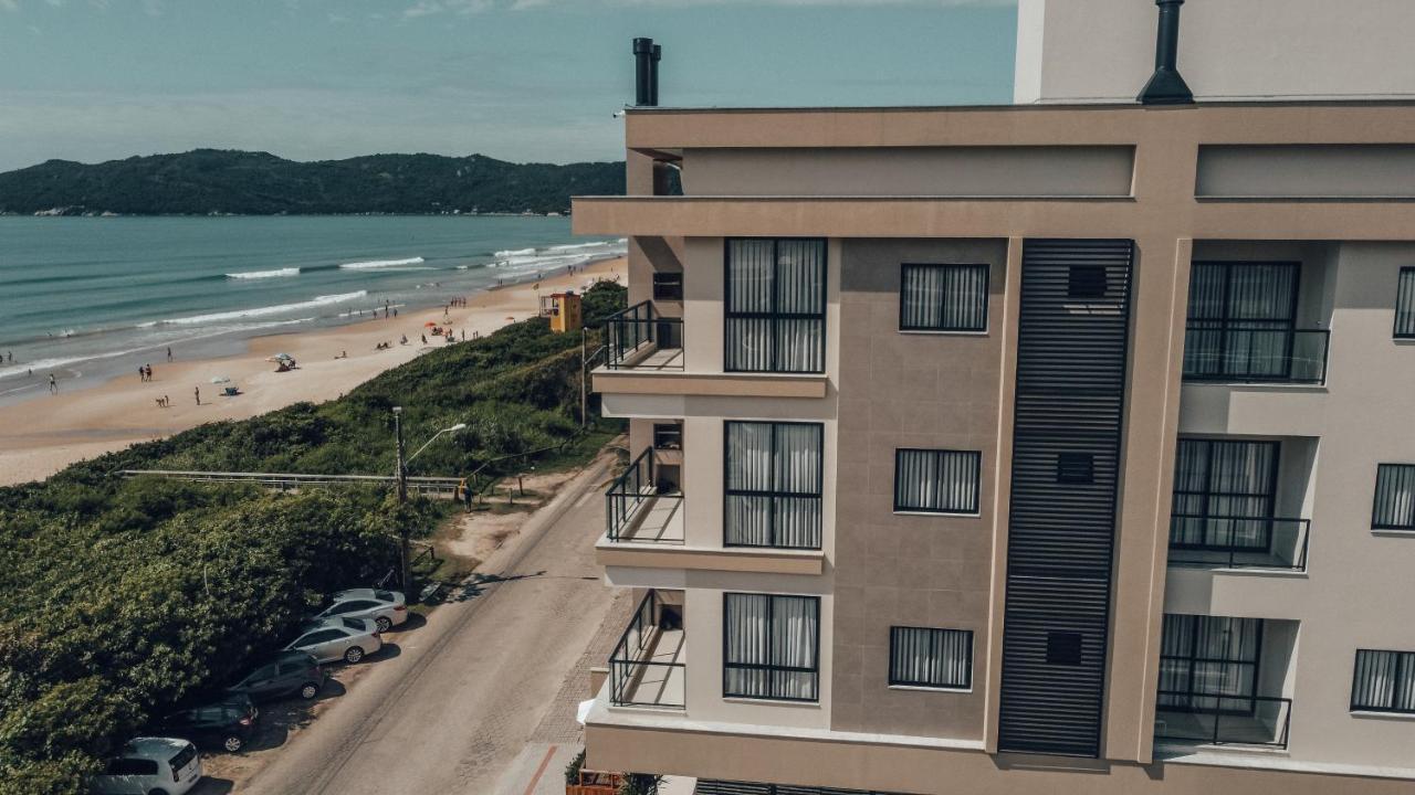 Hy Apart Hotel Bombinhas Exterior photo