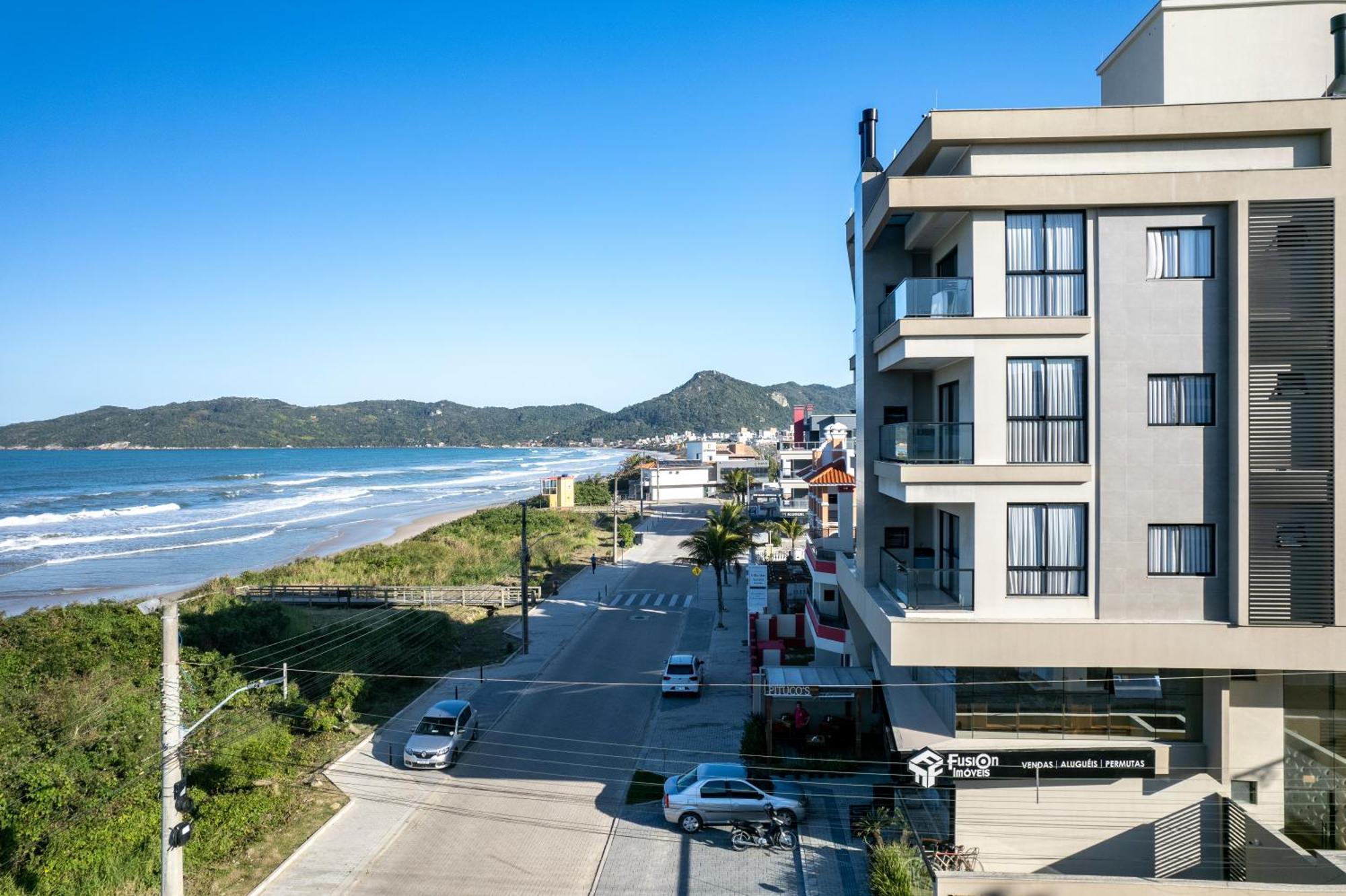 Hy Apart Hotel Bombinhas Exterior photo